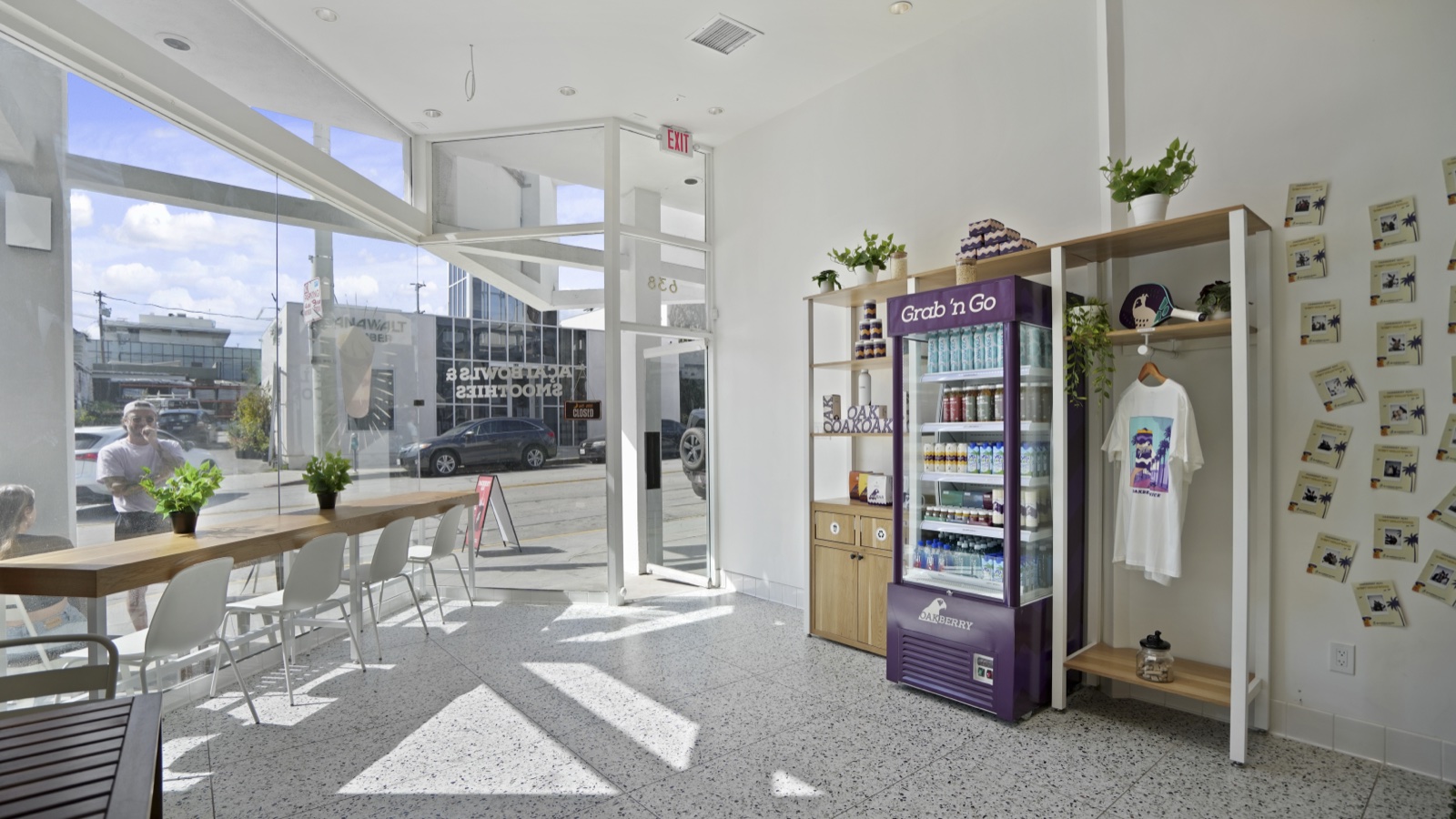 Oakberry — West Hollywood, CA